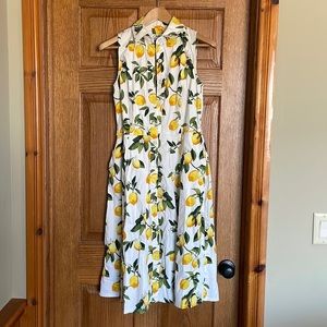 Fun Lemon print dress 🍋